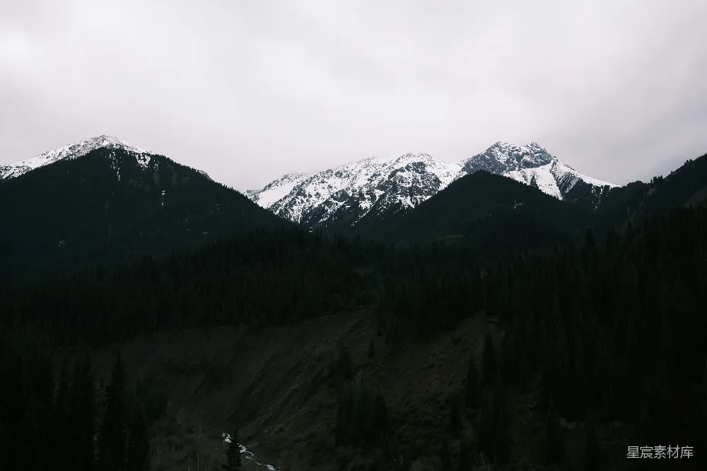 高清摄影  连绵的雪山