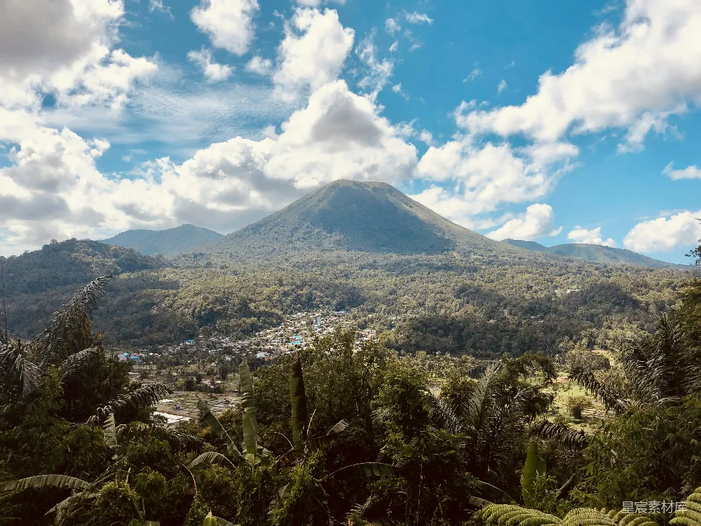 高清摄影  白天蓝天白云下的青山绿水