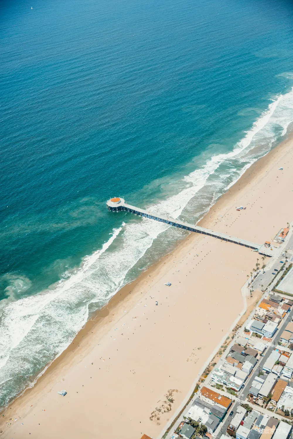 高清摄影  白天的海滩俯瞰图