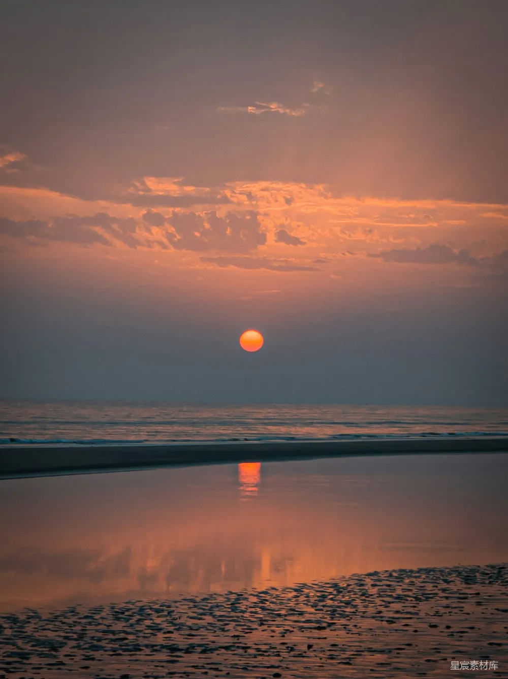 高清摄影 自然 夕阳下的水面