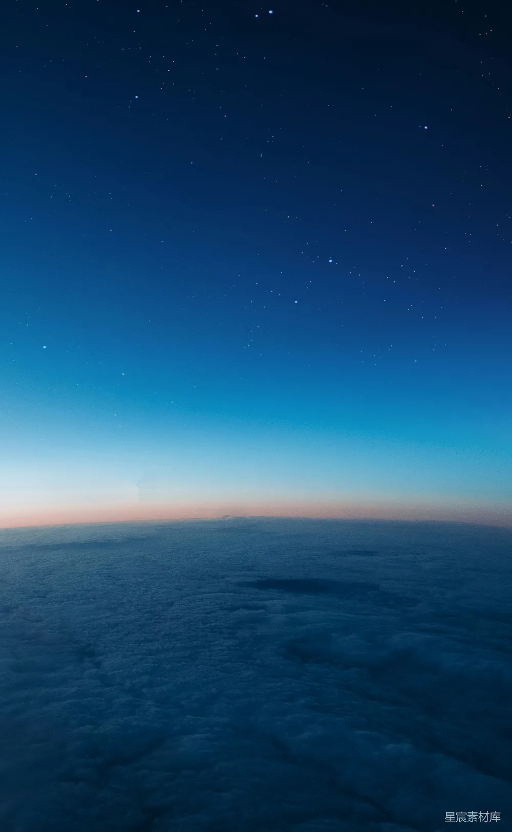高清摄影  从飞机上看夜空的景象