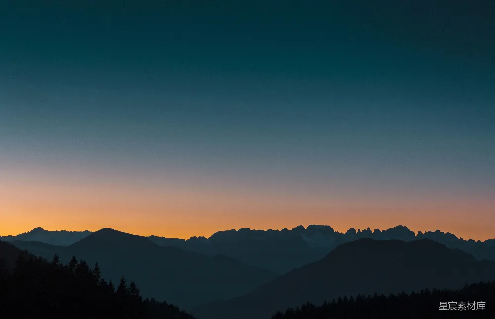 高清摄影 自然 壁纸 旅行 夕阳下的山影