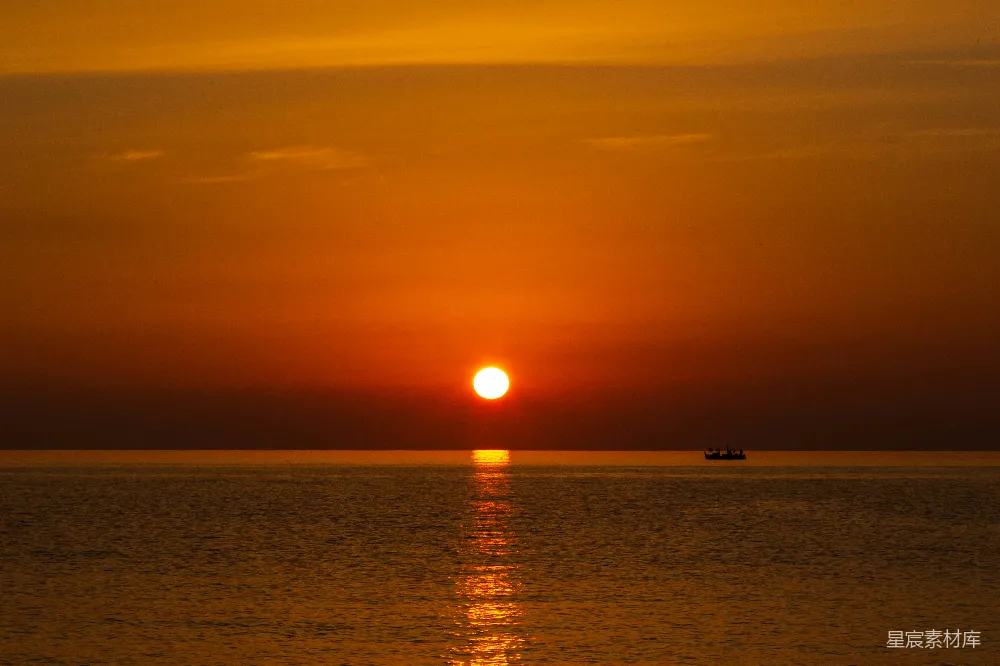 高清摄影 自然 海滩上日落时分的剪影