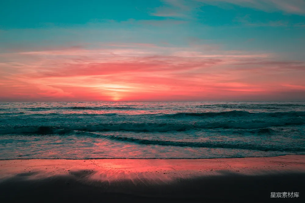 高清摄影  海滩日落时的风景照