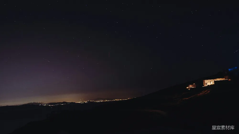 高清摄影 自然 夜晚，黑暗的景色上闪烁着星星。