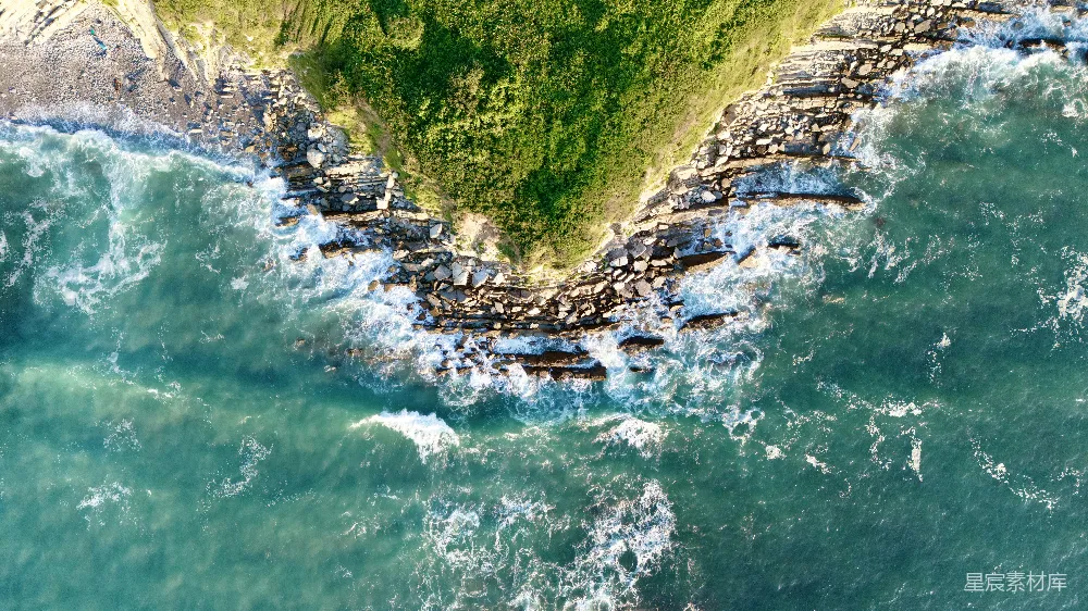 高清摄影 旅行 自然 壁纸 一颗心形的岛屿在海洋中央