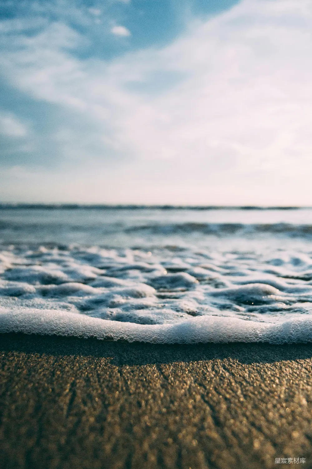 高清摄影  日间海浪泡沫