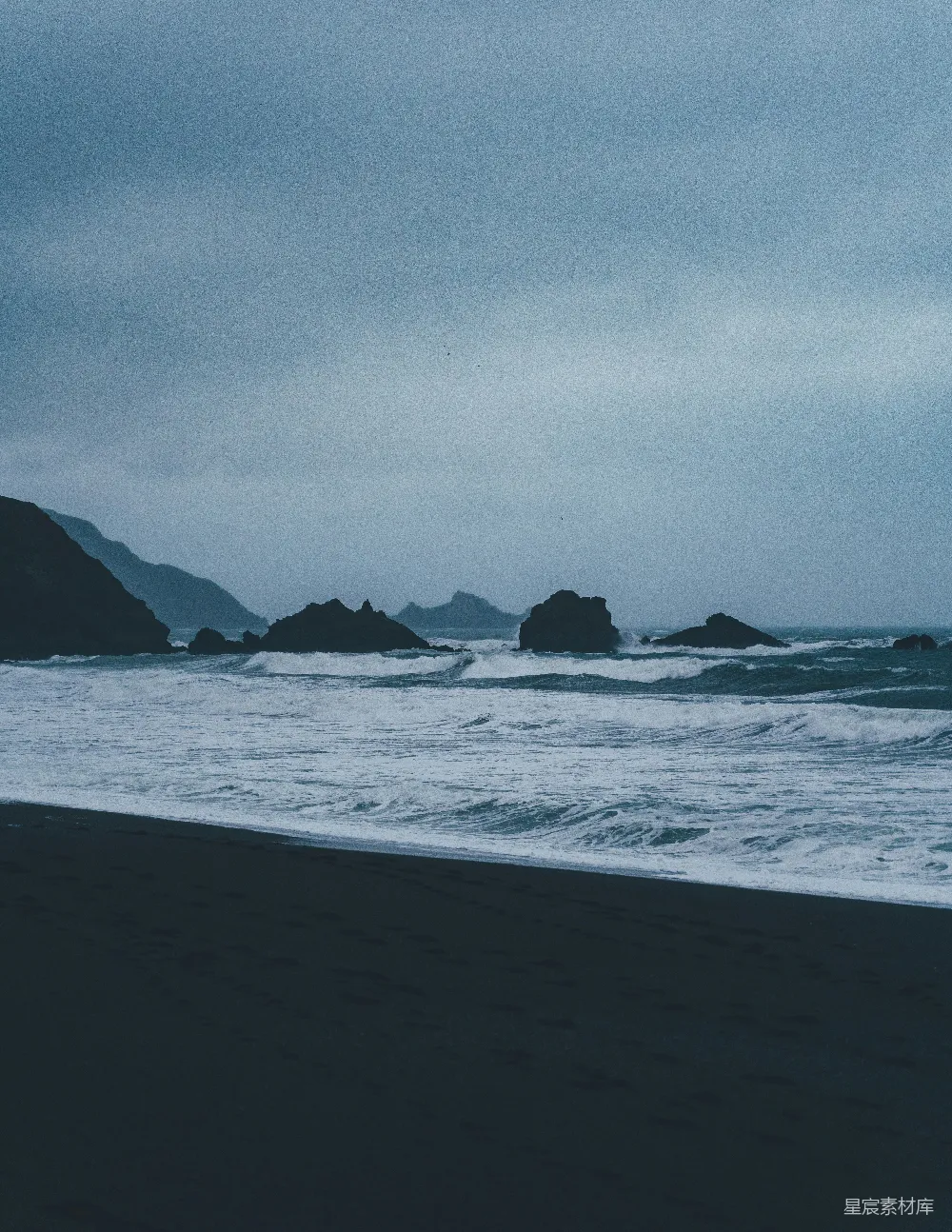 高清摄影  海浪在夜间