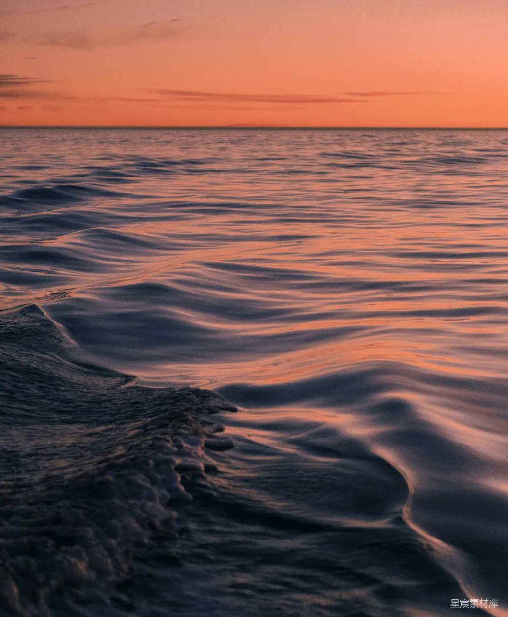 高清摄影 自然 平静的海洋上夕阳西下