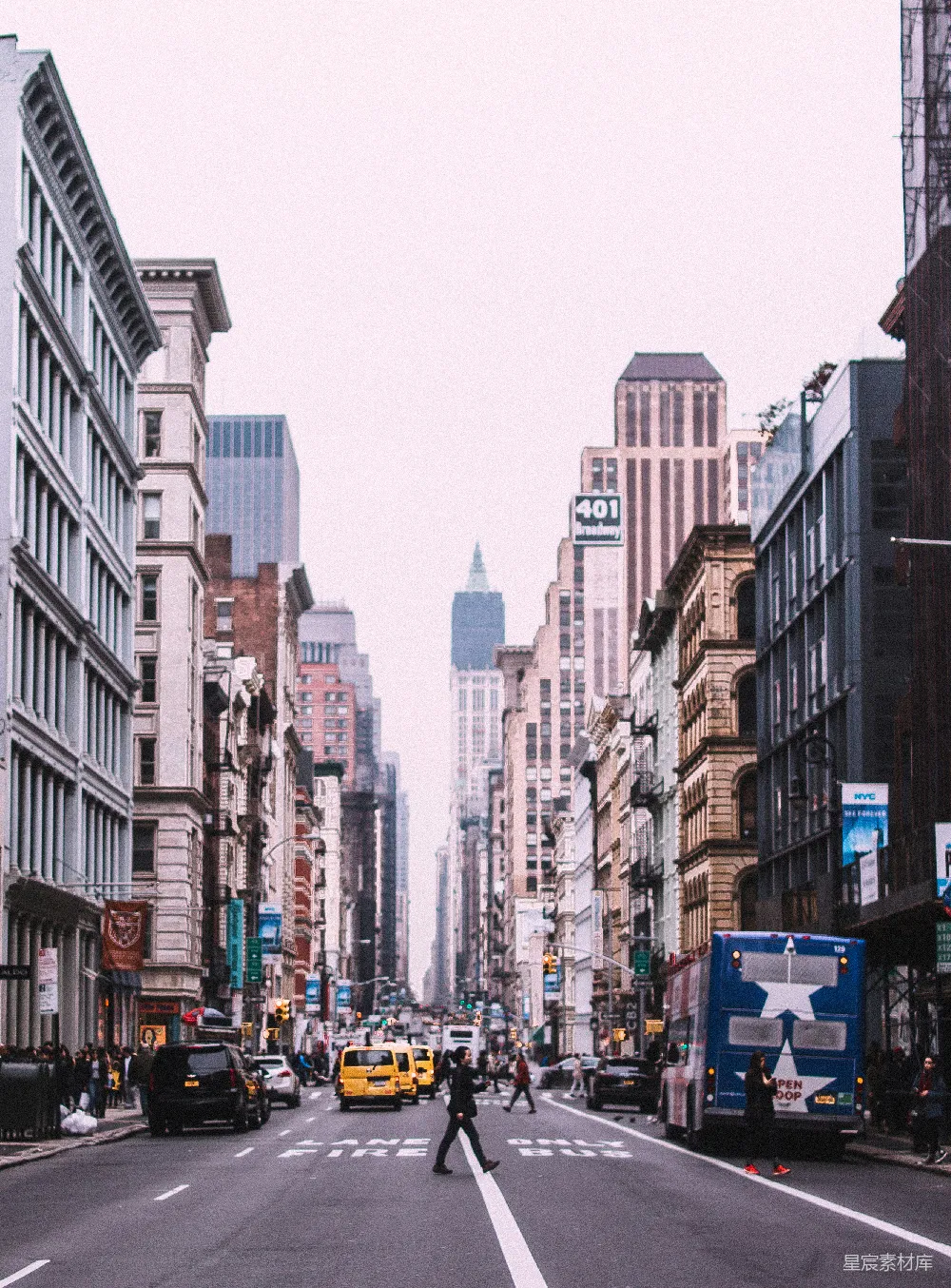 高清摄影  行人过马路