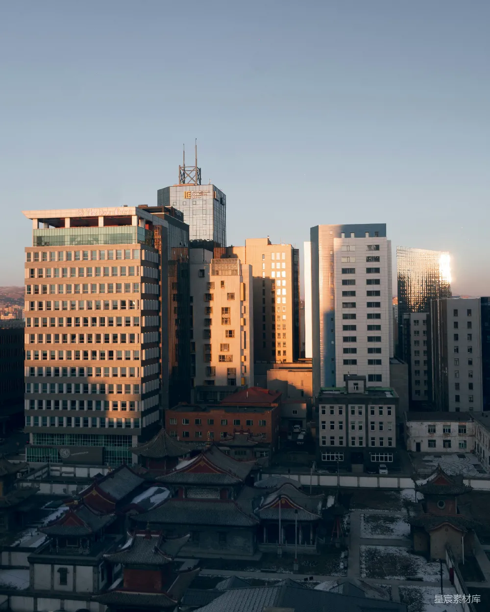 高清摄影  白天的高层建筑