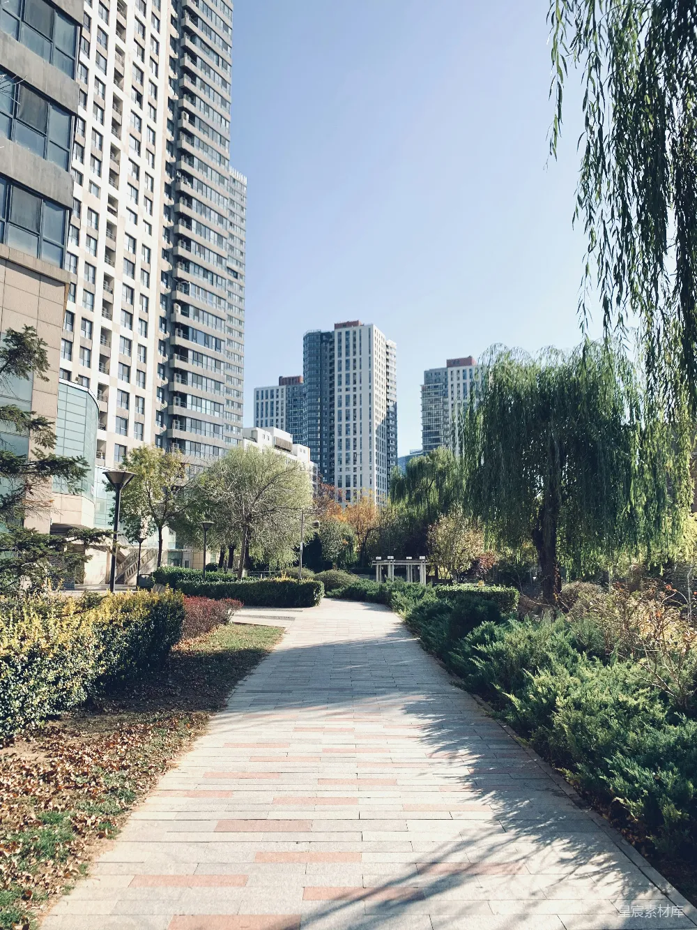 高清摄影  灰色混凝土人行道