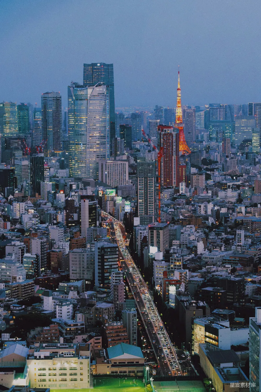 高清摄影  夜晚从高楼俯瞰城市景色