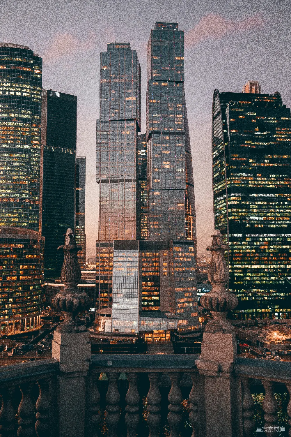 高清摄影 旅行 壁纸 夜晚从桥上看城市景色