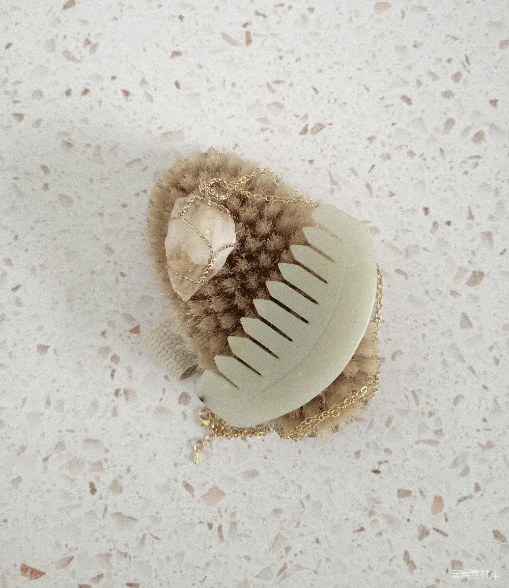 高清摄影  巧克力棒中的叉子
