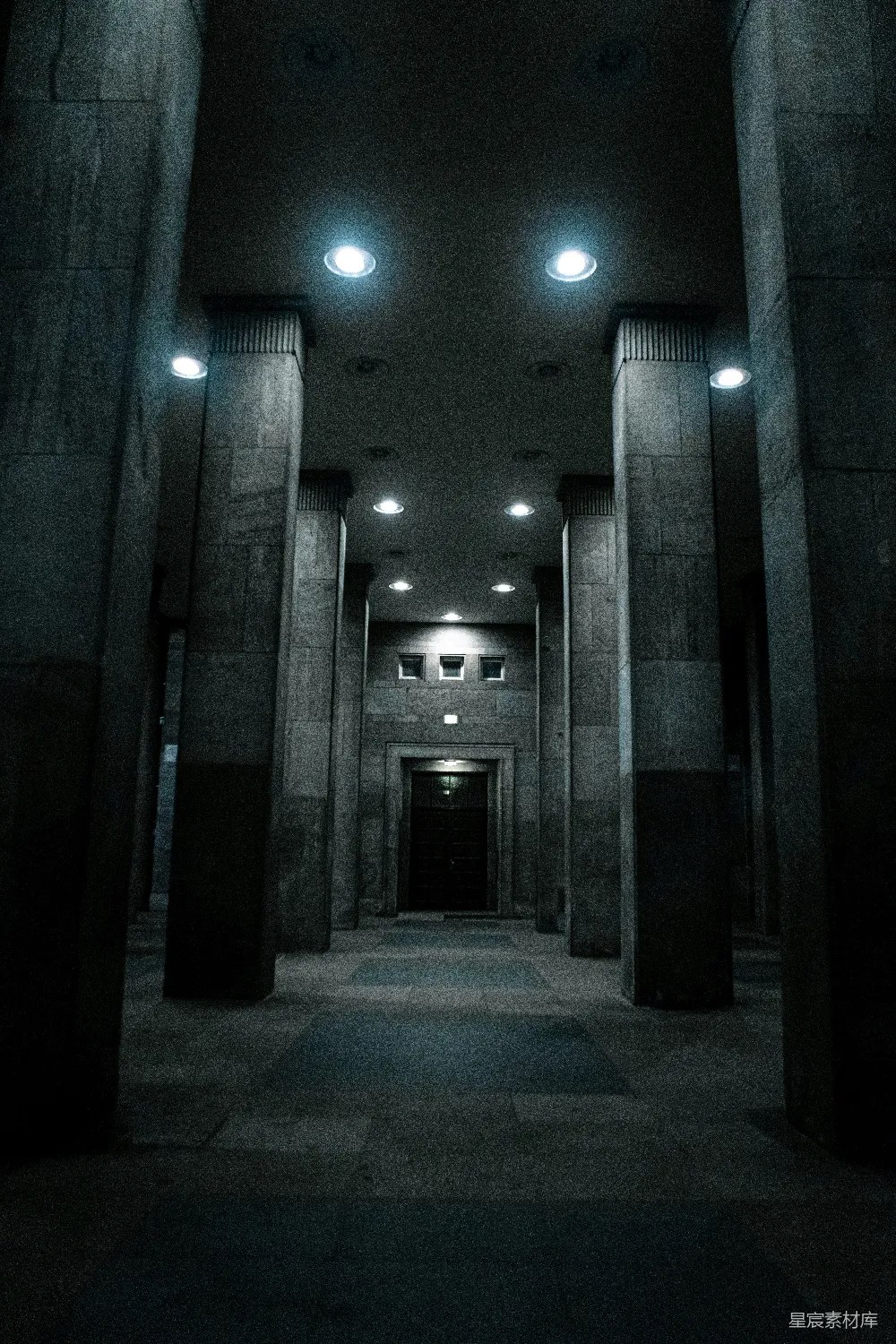 高清摄影  灰色空置的建筑
