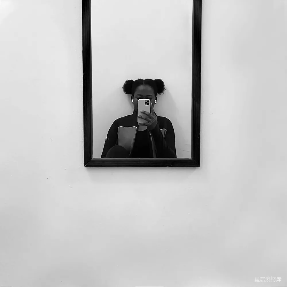 高清摄影  穿黑色背心和黑色太阳镜的女人