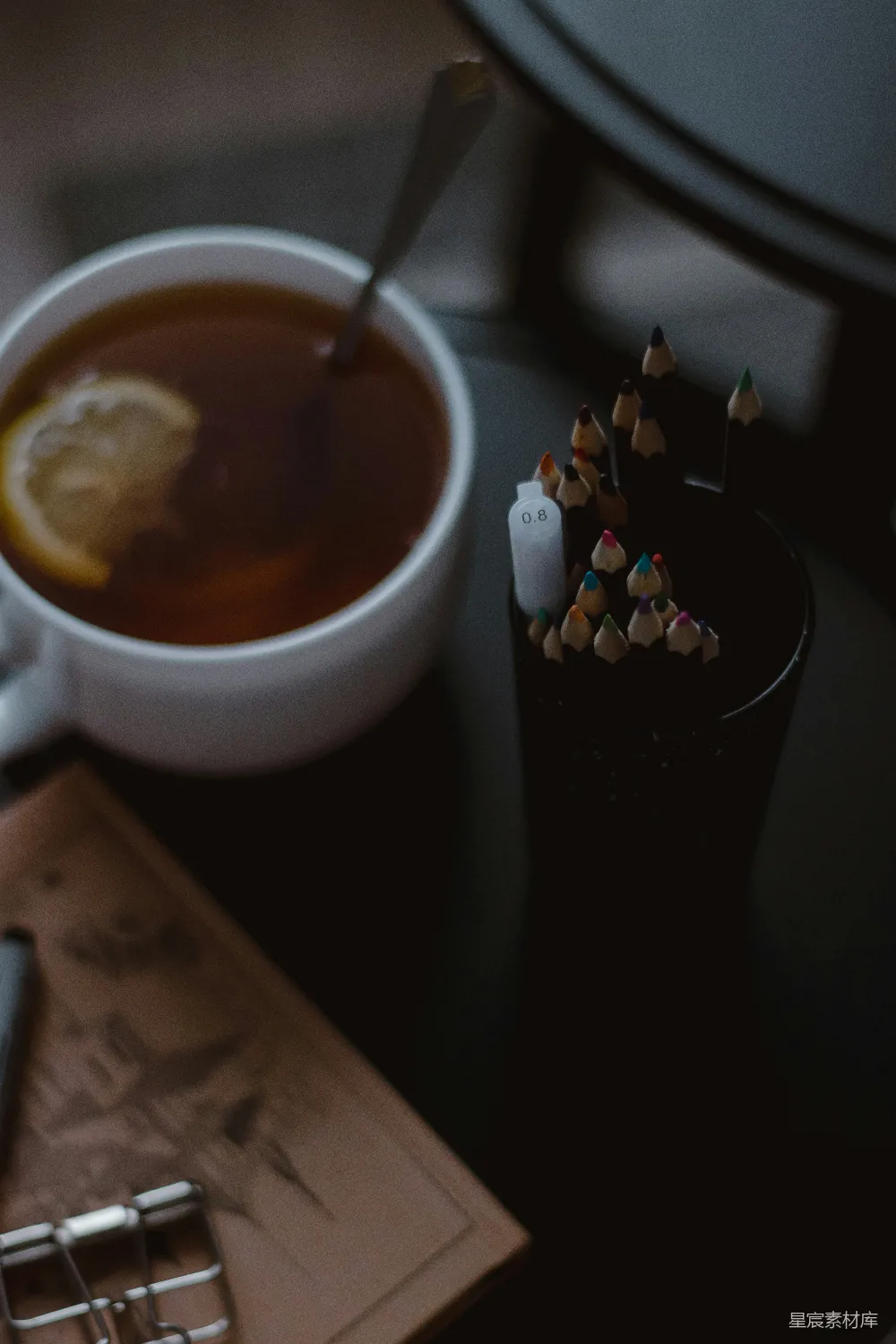 高清摄影  一杯带勺子的茶