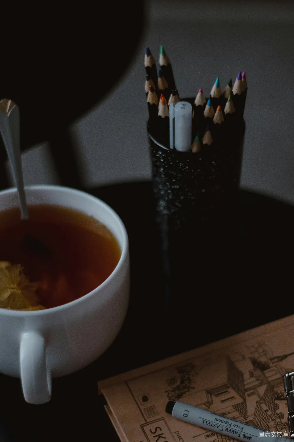 高清摄影  一杯带勺的茶