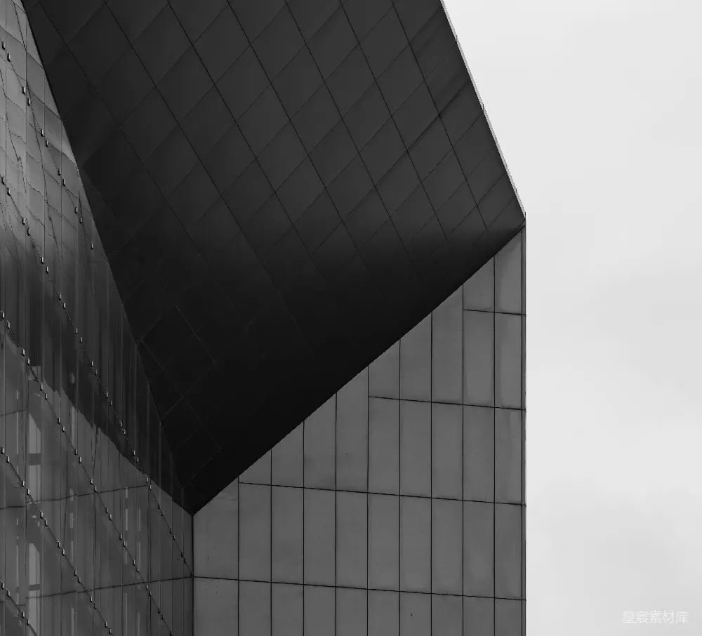 高清摄影  现代建筑线条在明亮的天空背景下。