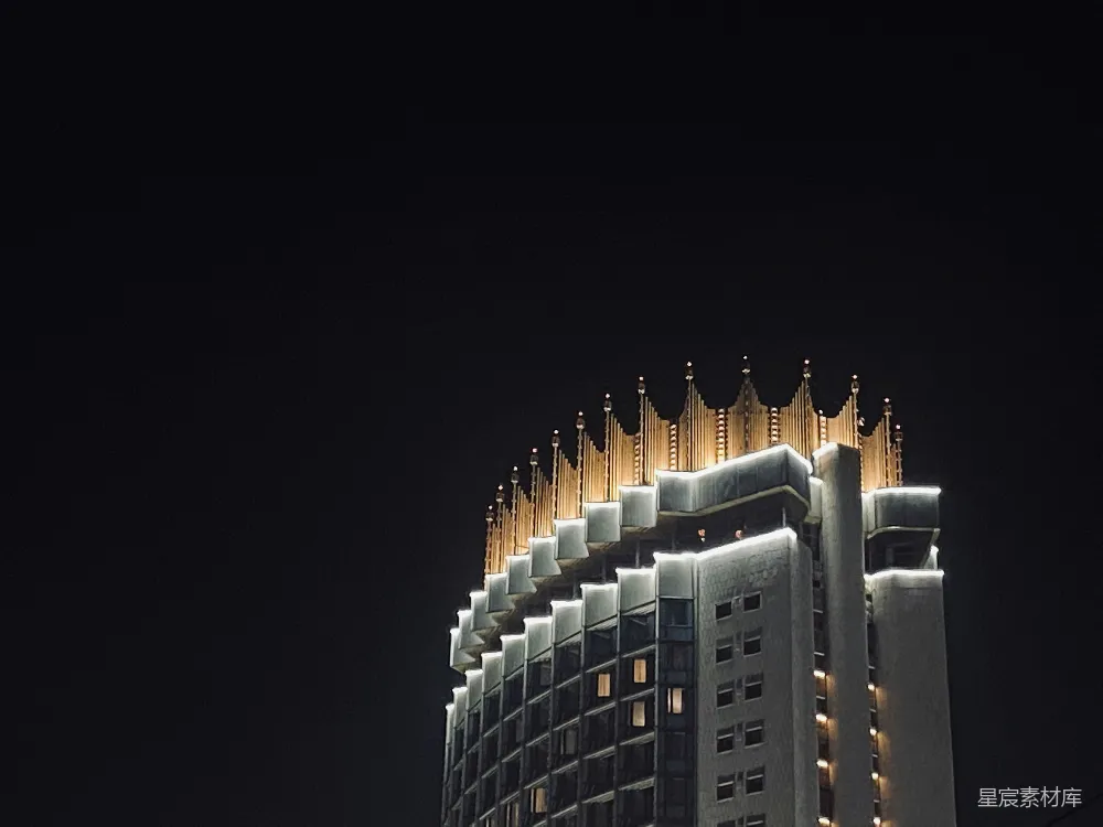 高清摄影  白色和棕色的混凝土建筑