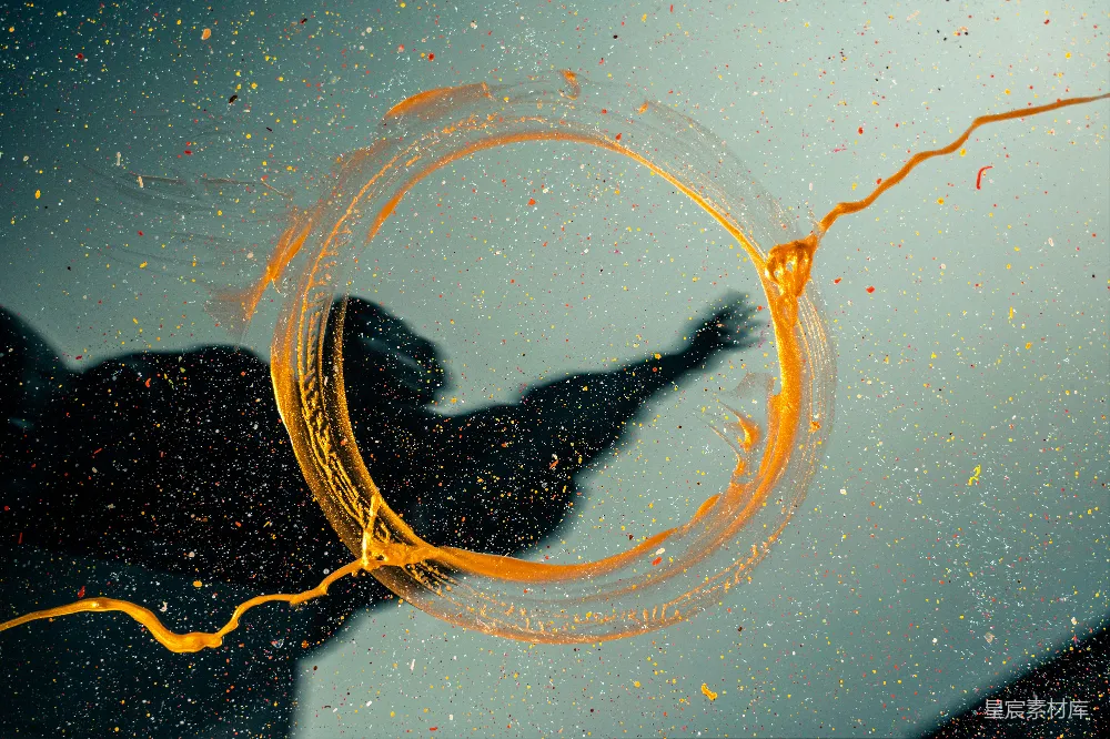 高清摄影 实验性 壁纸 一个人的影子在空中挂着一根黄色的绳子