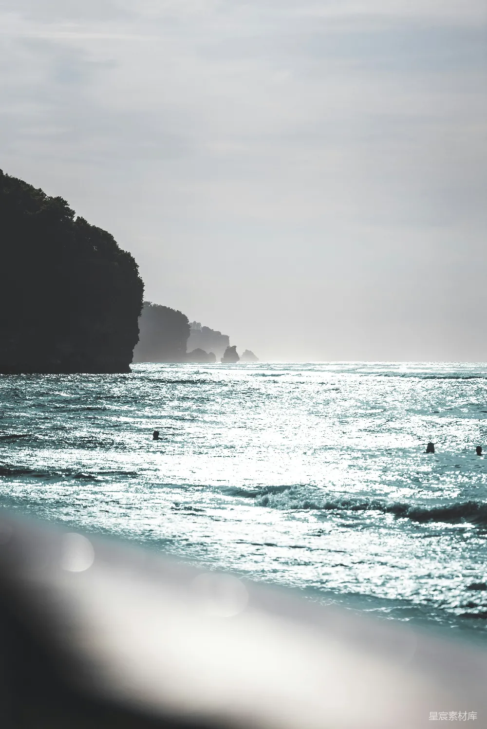 高清摄影 海滩 海浪 风景 休闲 自然 海边的宁静时光