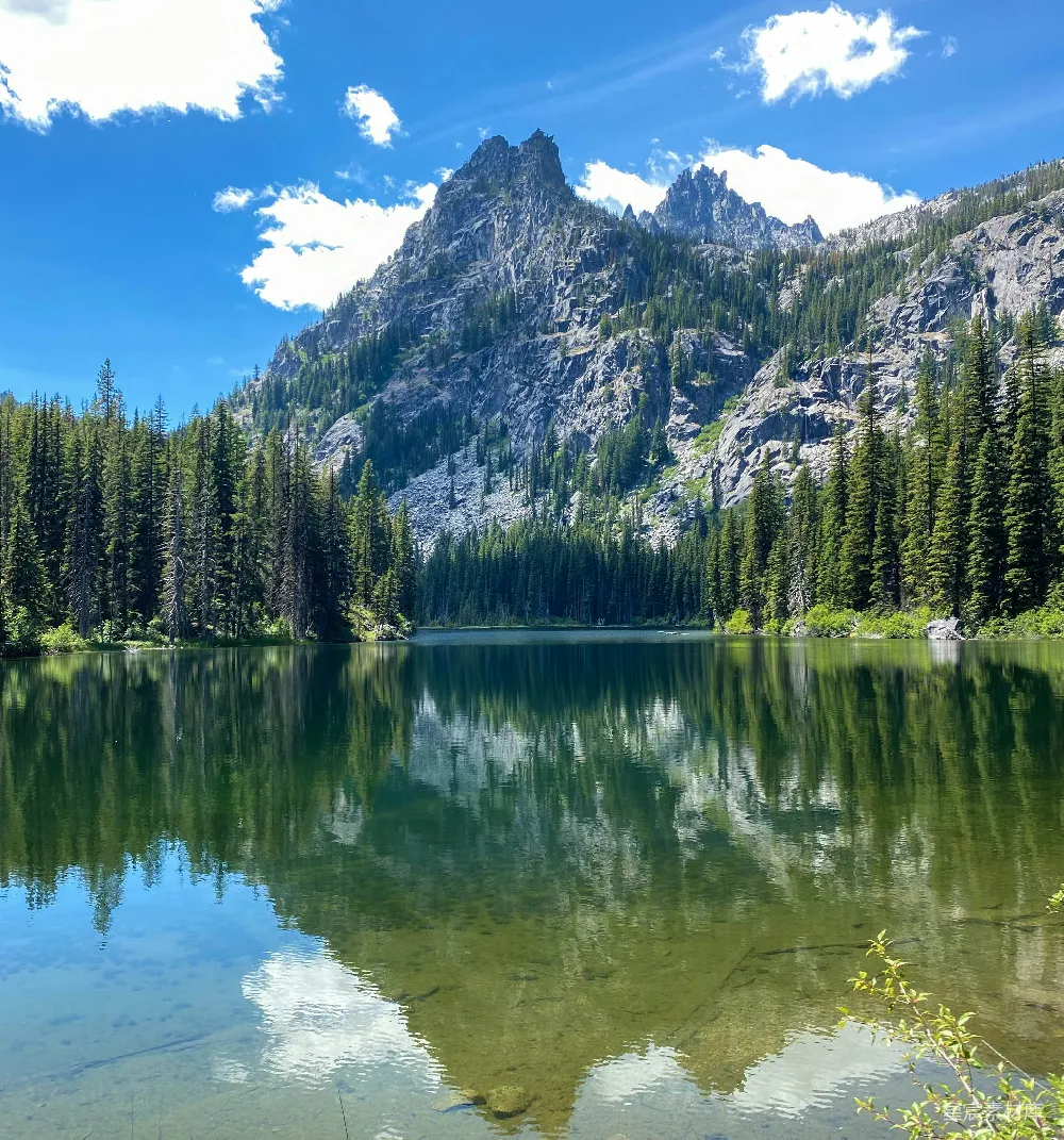 高清摄影 自然风光 山林 湖泊 宁静 风景 湖畔山景