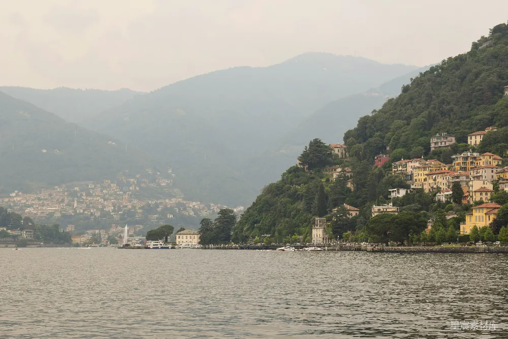 高清摄影 湖泊 山景 小镇 风景 宁静 湖畔的宁静小镇