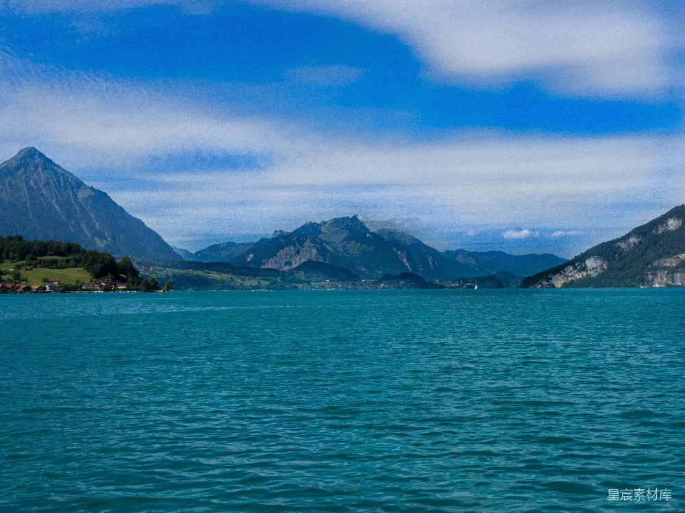 高清摄影 瑞士 阿尔卑斯山脉 湖泊 自然风光 风景 瑞士阿尔卑斯湖边风光