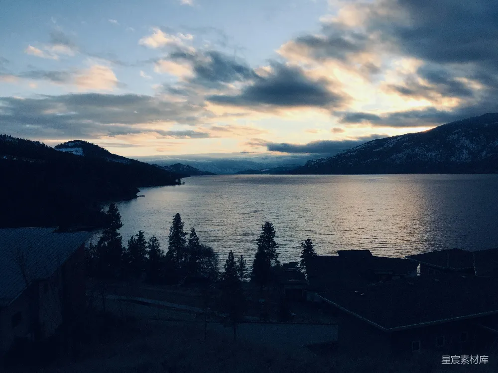 高清摄影 日落 湖畔 自然风光 宁静 风景 日落时分的湖畔风光