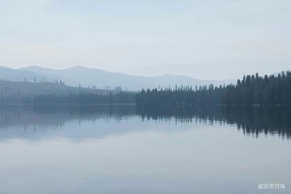 高清摄影 湖景 宁静 自然 风景 户外 宁静的湖畔