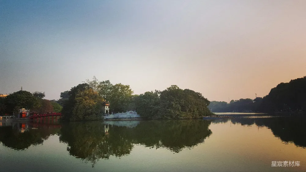 高清摄影 自然景观 宁静 夕阳 湖畔 风景 夕阳下的宁静湖畔