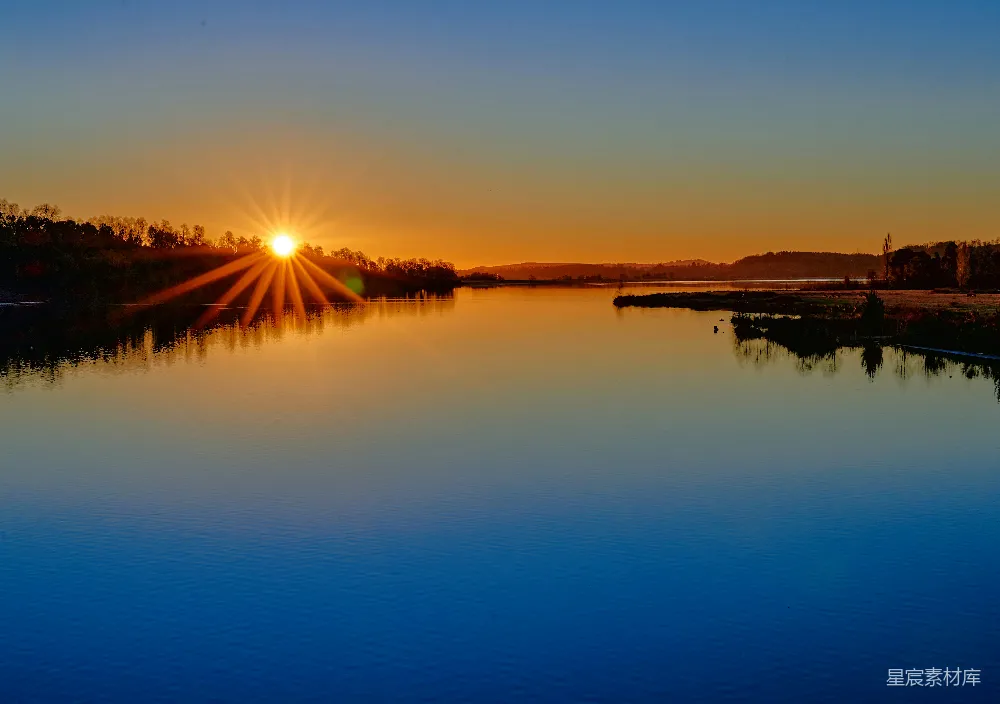 高清摄影 自然风光 日落 宁静 湖面 风景 夕阳下的宁静湖景