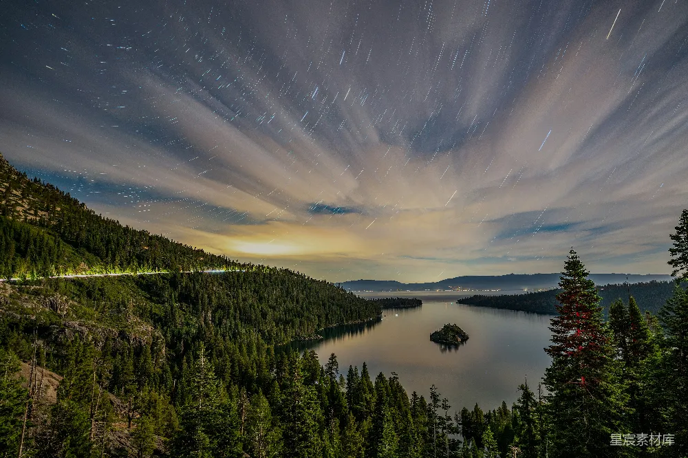 高清摄影 夜景 湖泊 星空 自然 宁静 星河下的静谧湖景