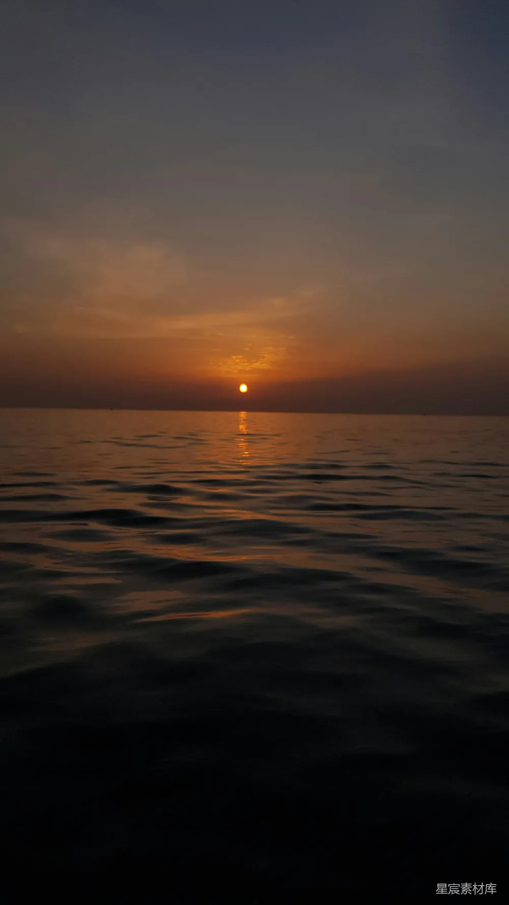高清摄影 海景 日落 宁静 自然 风景 海平面上的日落