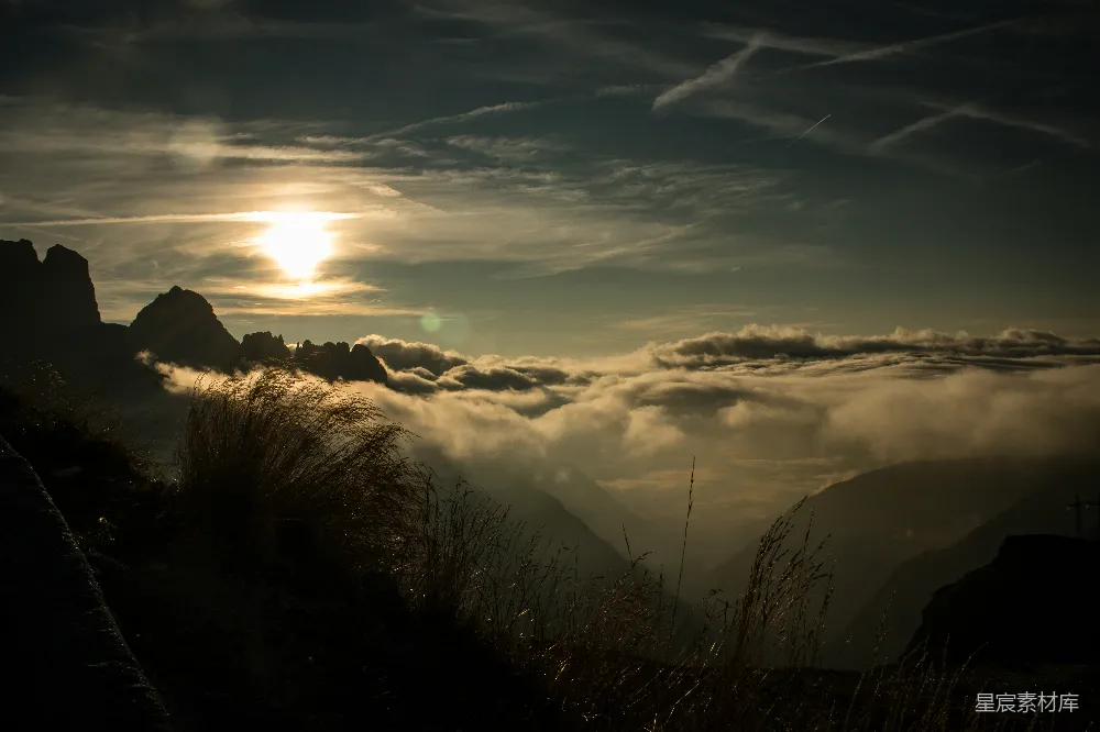高清摄影 日出 云海 山景 自然风光 宁静 云海日出
