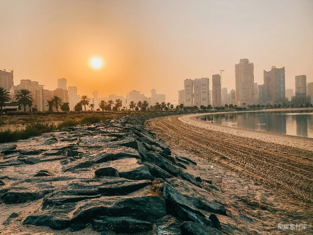 高清摄影 城市 海滩 日落 建筑 自然 日落时的城市海滩