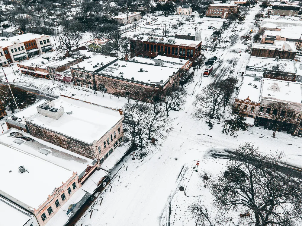 高清摄影 雪景 小镇 空中俯瞰 冬季 静谧 雪后小镇俯瞰