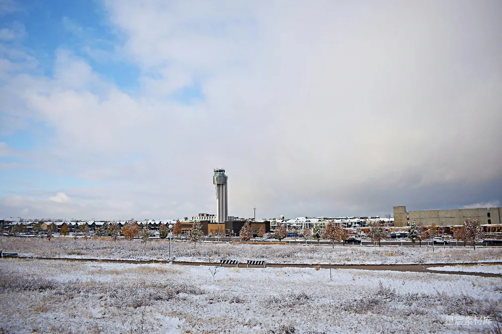 高清摄影 雪景 城市 机场 冬季 自然 冬日雪景中的城市机场