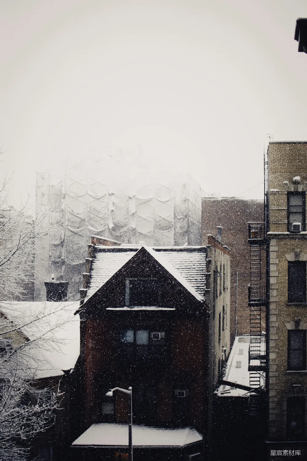 高清摄影 雪景 城市 冬日 建筑 宁静 雪中的城市街景