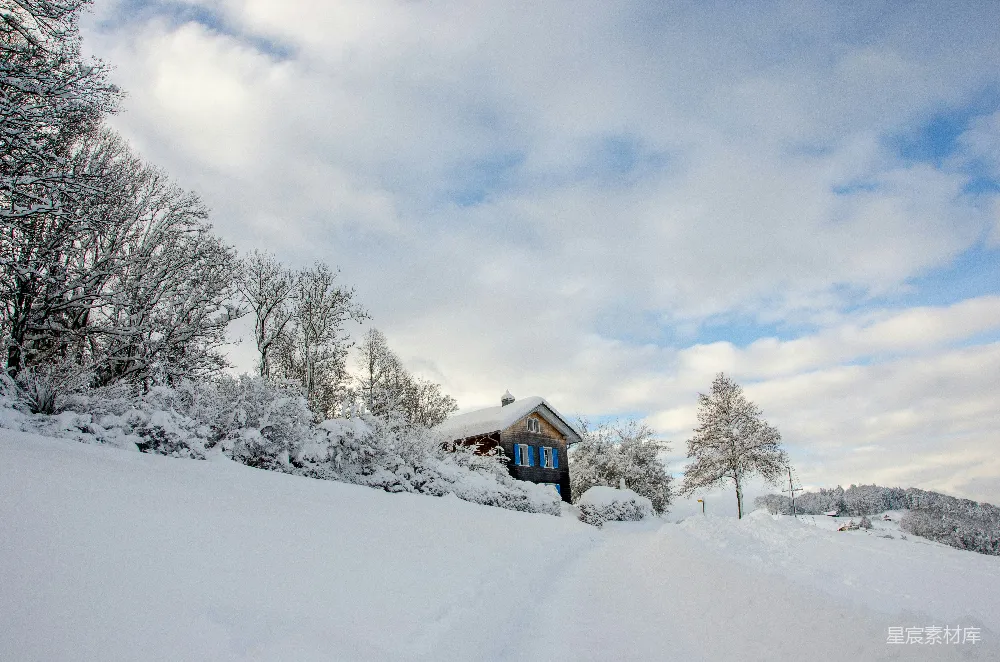高清摄影 雪景 乡村 宁静 自然 冬日 雪中的小屋