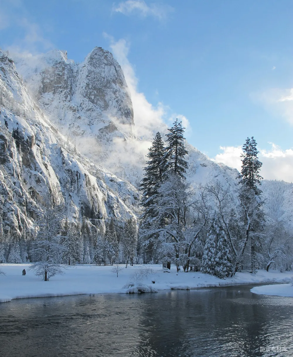高清摄影 冬日雪景 宁静山谷 自然风光 雪山 冬季 冬日雪景中的宁静山谷