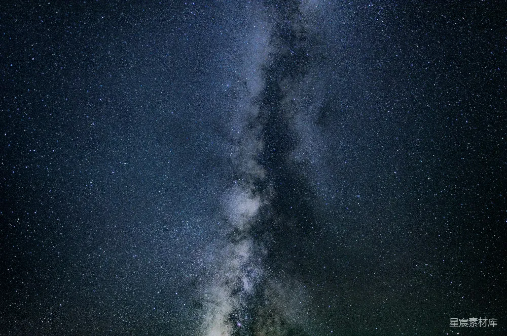 高清摄影 星空 宇宙 宁静 自然 美丽 银河璀璨夜空