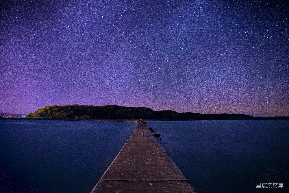 高清摄影 夜景 宁静 星空 自然 摄影 夜空下的码头