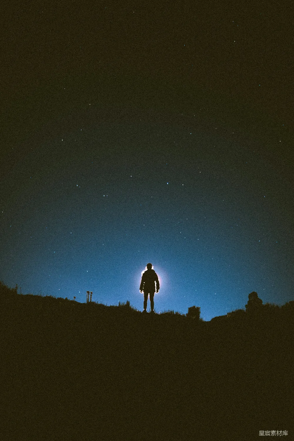 高清摄影 夜景 孤独 星河 剪影 自然 星夜独行者