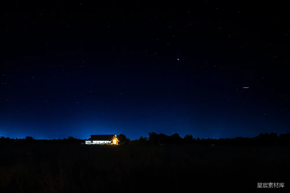 高清摄影 夜景 乡村 宁静 星空 乡村小屋 夜空下的小屋