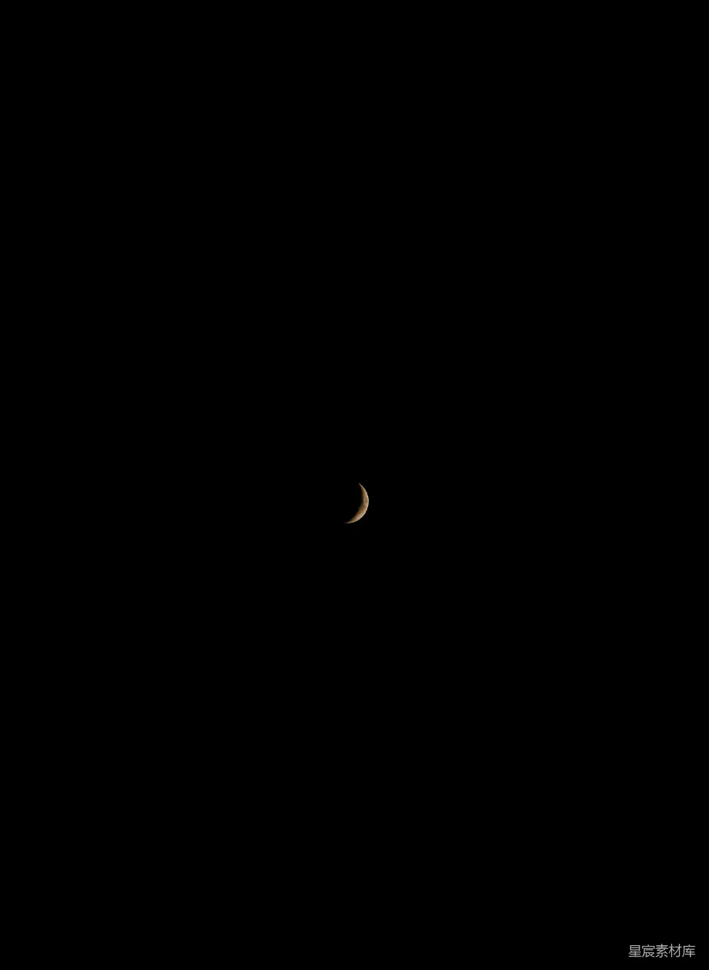 高清摄影 新月 夜晚 宁静 自然 简洁 夜幕下的新月