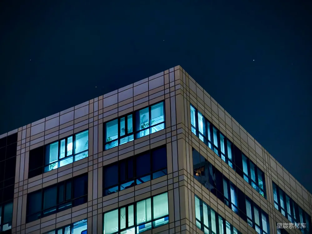 高清摄影 城市 建筑 夜晚 灯光 现代 夜晚的城市建筑