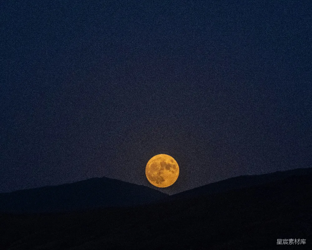 高清摄影 月亮 夜景 宁静 自然 美丽 夜幕下的满月